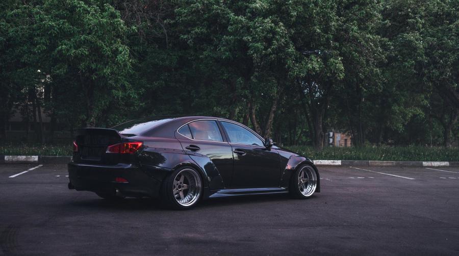  Lexus IS250 Black by Clinched 2017 года  (фото 12 из 15)